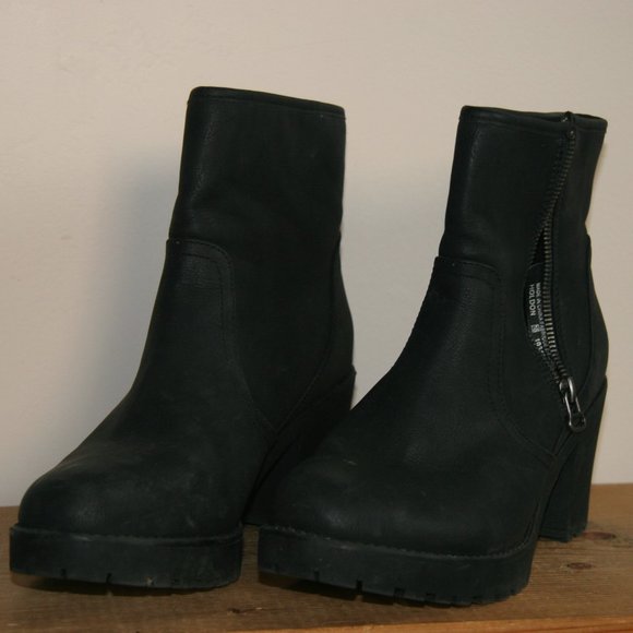 Chelsea Girl Heeled Platform Boots - Picture 2 of 6